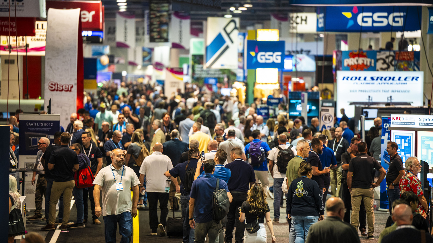 The bustling crowd at PRINTING United Expo 2024. Credit: Steven Martine Photography 2024